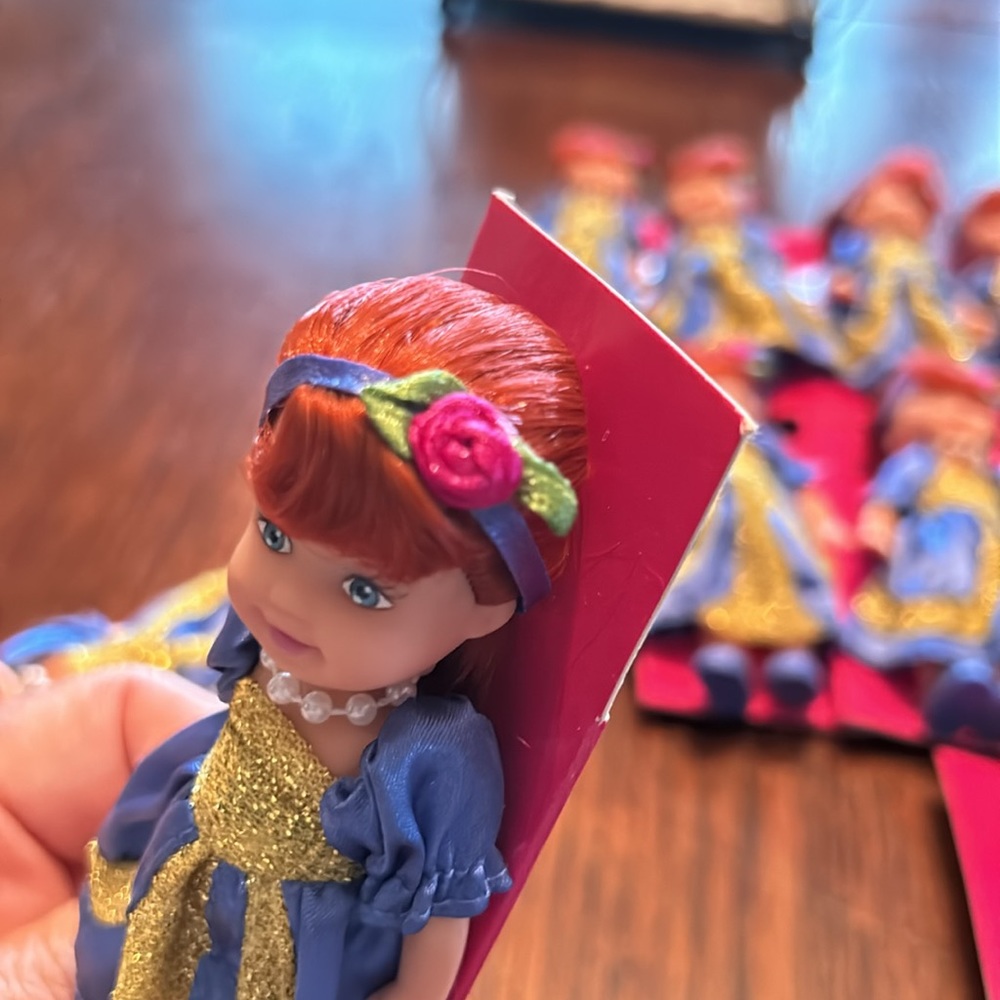 NEW Lot of 14 Ginger Red hair dolls 4” - Picture 6 of 8